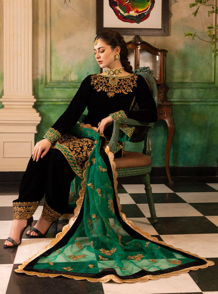 JZ 953-9000 Micro 3 Piece Unstitched Heavy Embroidered 9000 Micro Velvet Suit Four Sided Embroidered Organza Dupatta